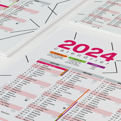 Calendrier rigide contrecollé