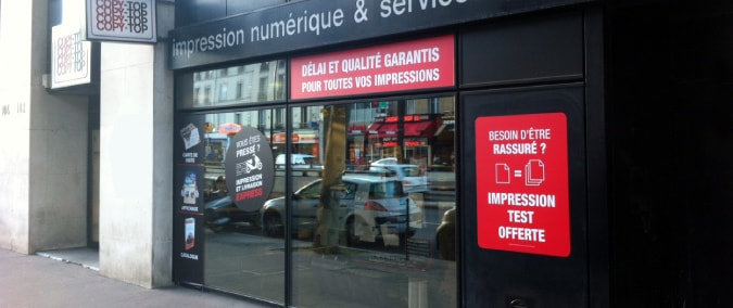 Vitrine imprimeur COPY-TOP Boulogne-Billancourt | agence Boulogne-Billancourt